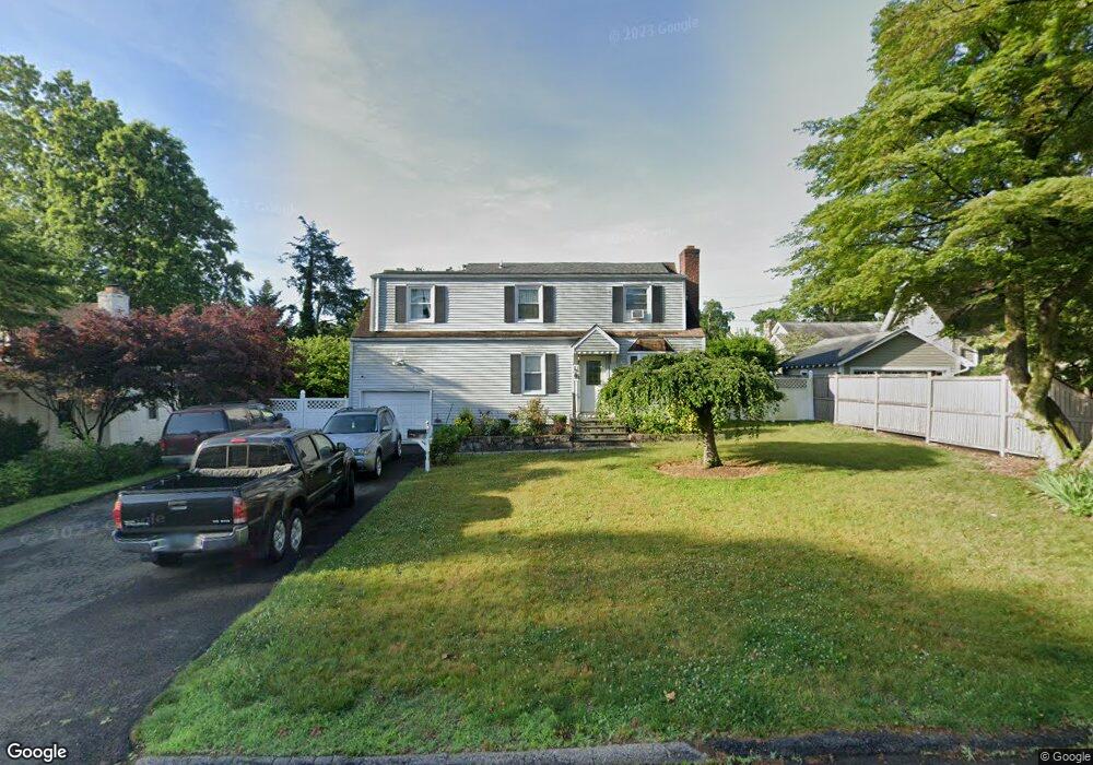 25 Bellmere Ave, Stamford, CT 06906 - photo 1