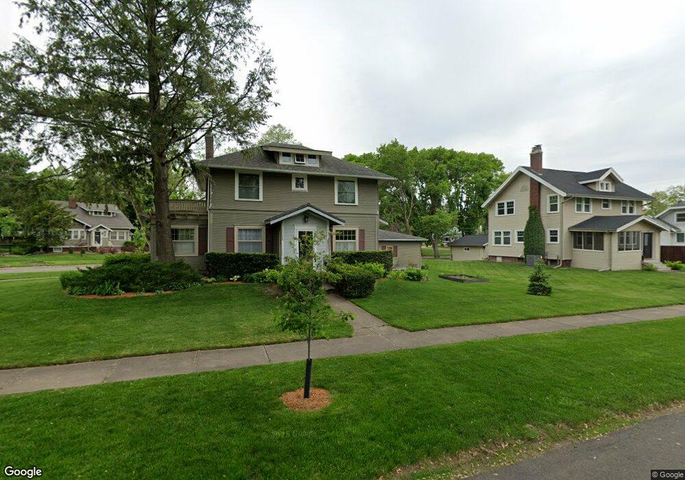 2331 Upland Dr SE, Cedar Rapids, IA 52403 - photo 1