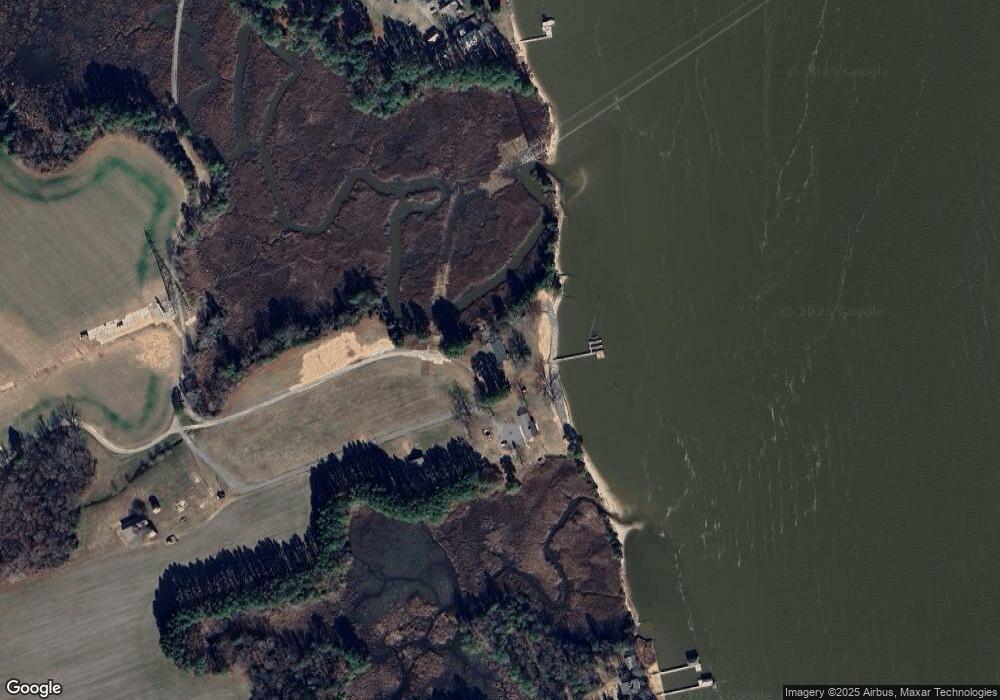 746 Bellevue Rd, Dunnsville, VA 22454 - photo 1