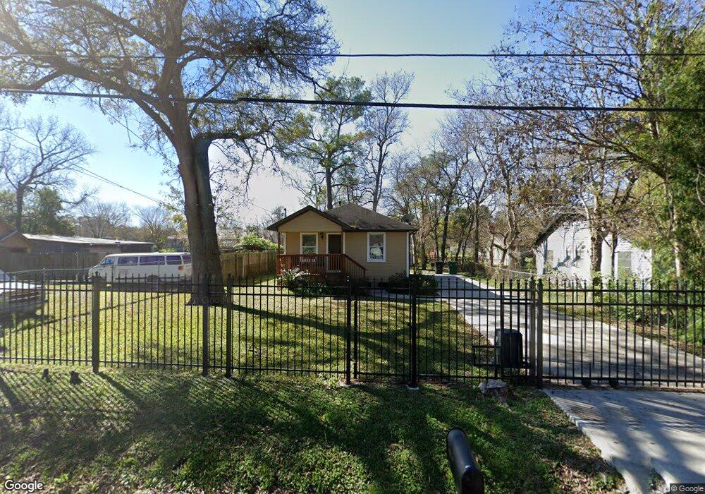 6736 Larkstone St, Houston, TX 77028 - photo 1