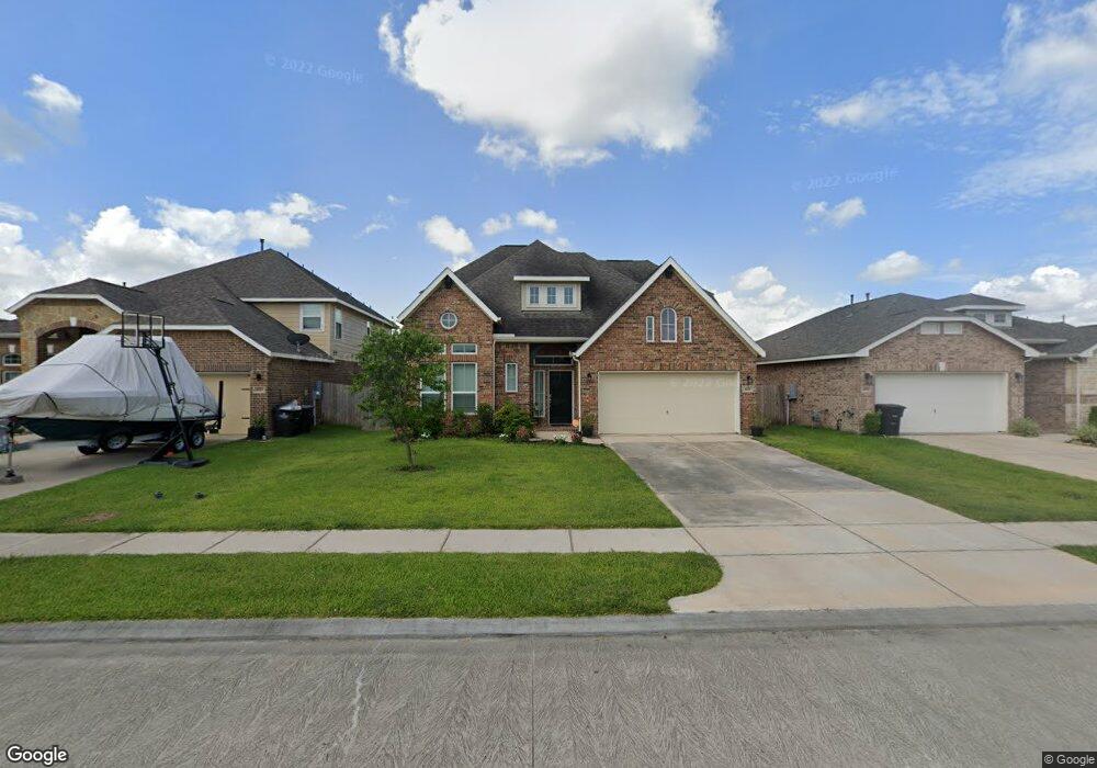 1021 Cash St, Alvin, TX 77511 - photo 1