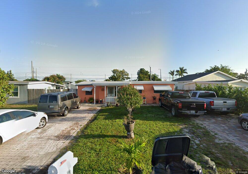 5677 Honeysuckle Dr, West Palm Beach, FL 33415 - photo 1