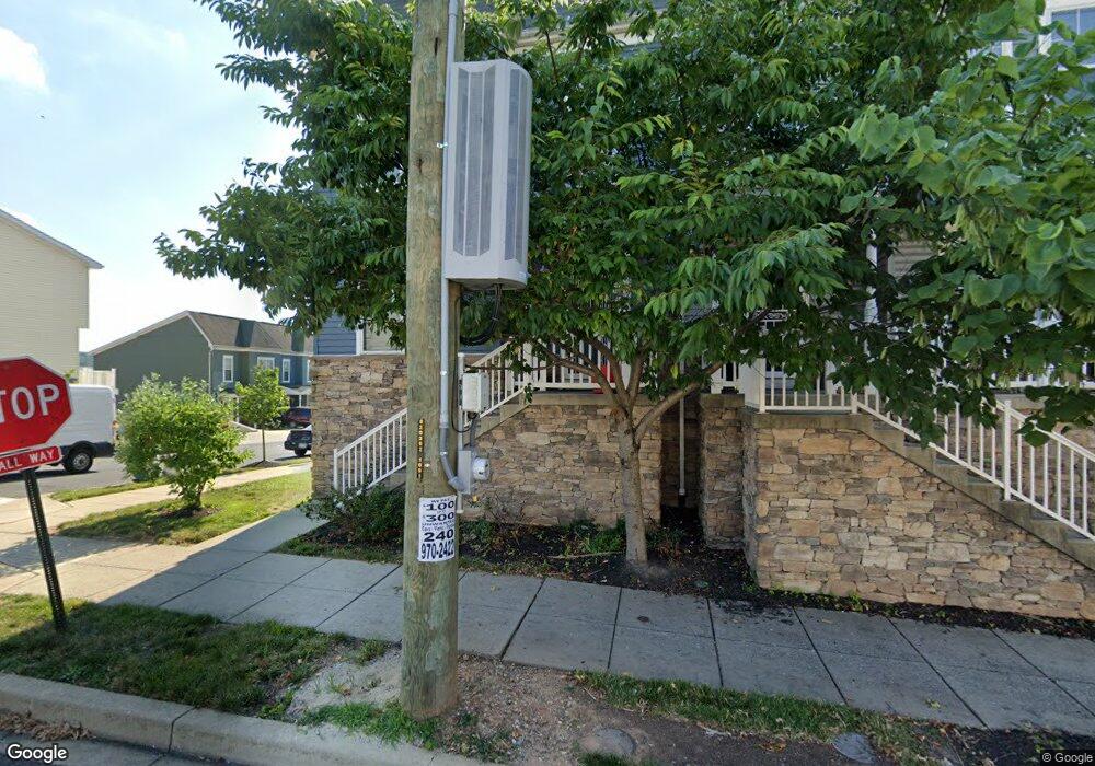 405 51st St SE, Washington, DC 20019 - photo 1