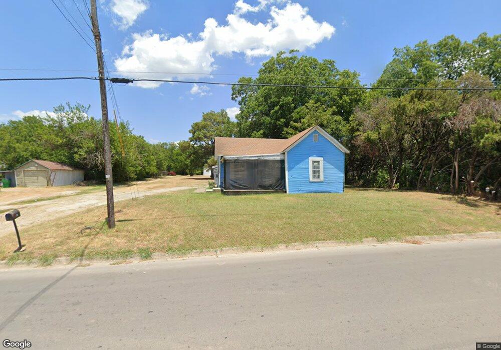 1307 Oneal St, Gainesville, TX 76240 - photo 1