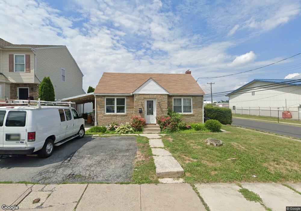 1521 E Tremont St unit 1525, Allentown, PA 18109 - photo 1