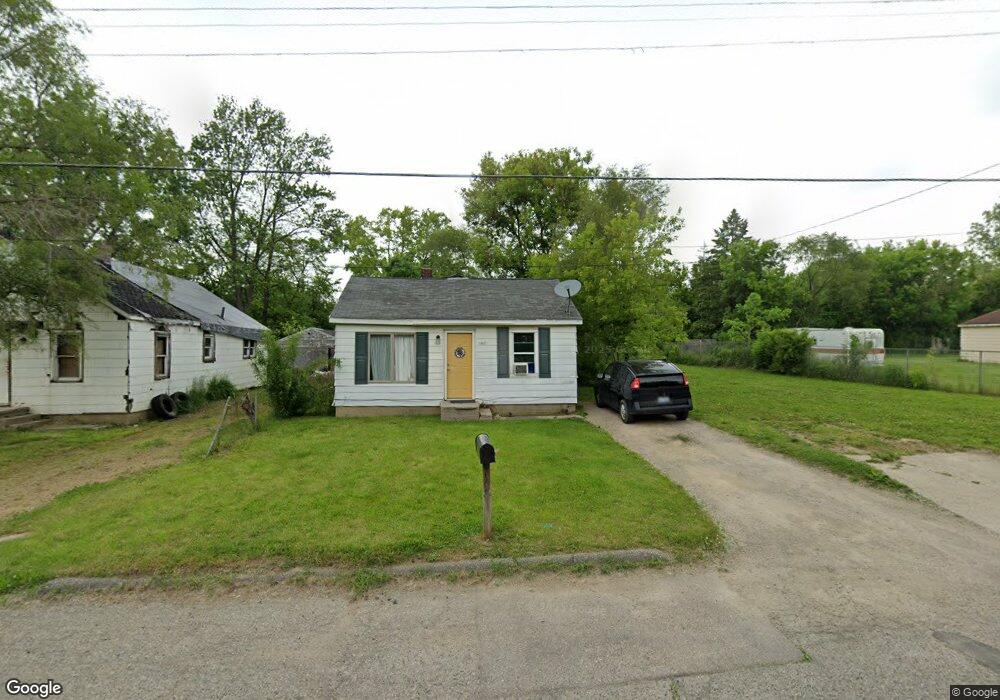 1302 W Juliah Ave, Flint, MI 48505 - photo 1