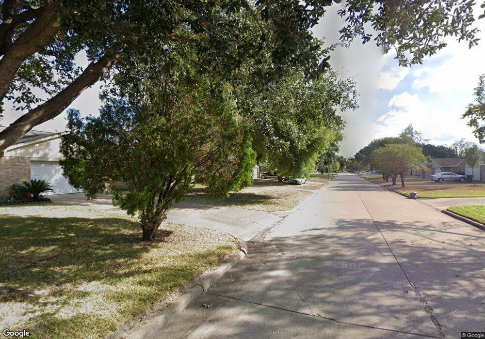 7910 Yellow Pine Dr, Houston, TX 77040 - photo 1