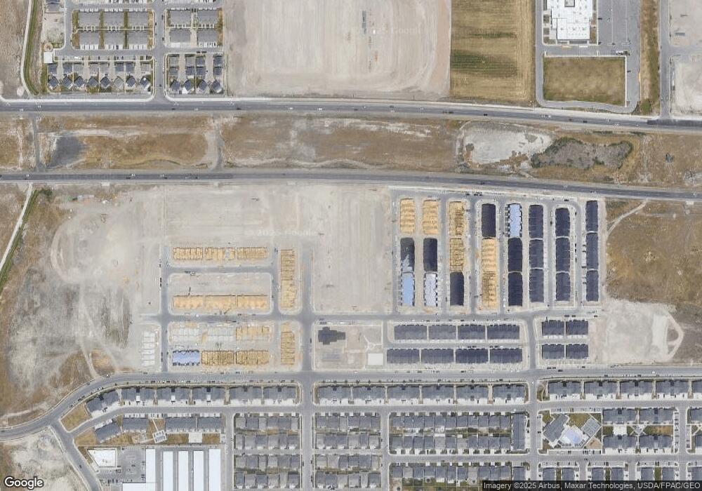 2035 N 4040 W unit 439, West, UT 84043 - photo 1