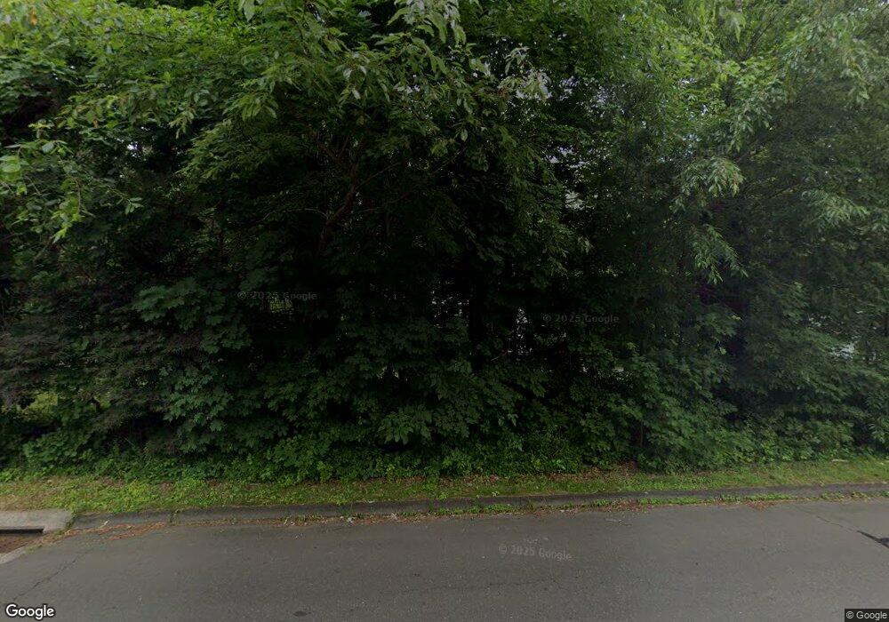 131 Northford Rd, Branford, CT 06405 - photo 1