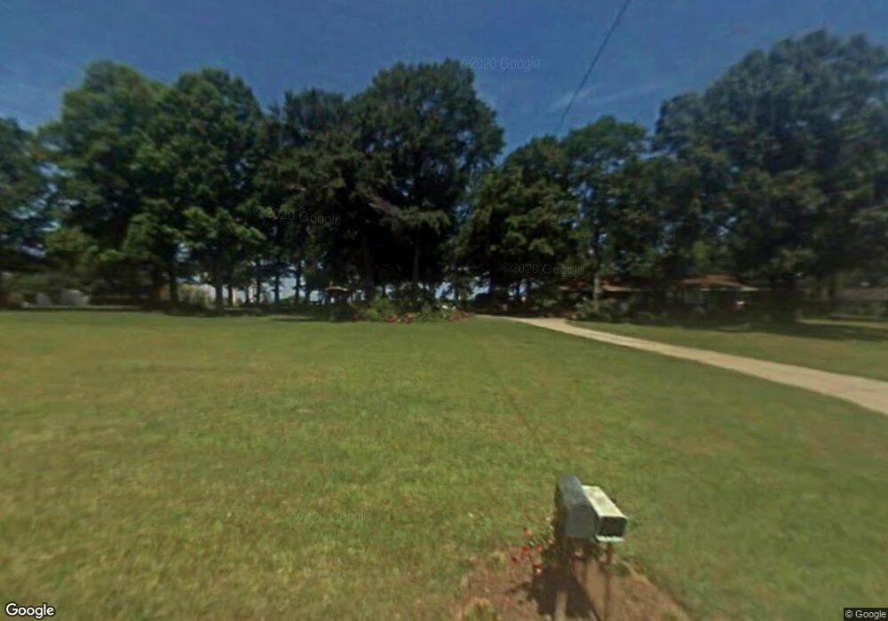905 Springdale Rd, Dublin, GA 31021 - photo 1