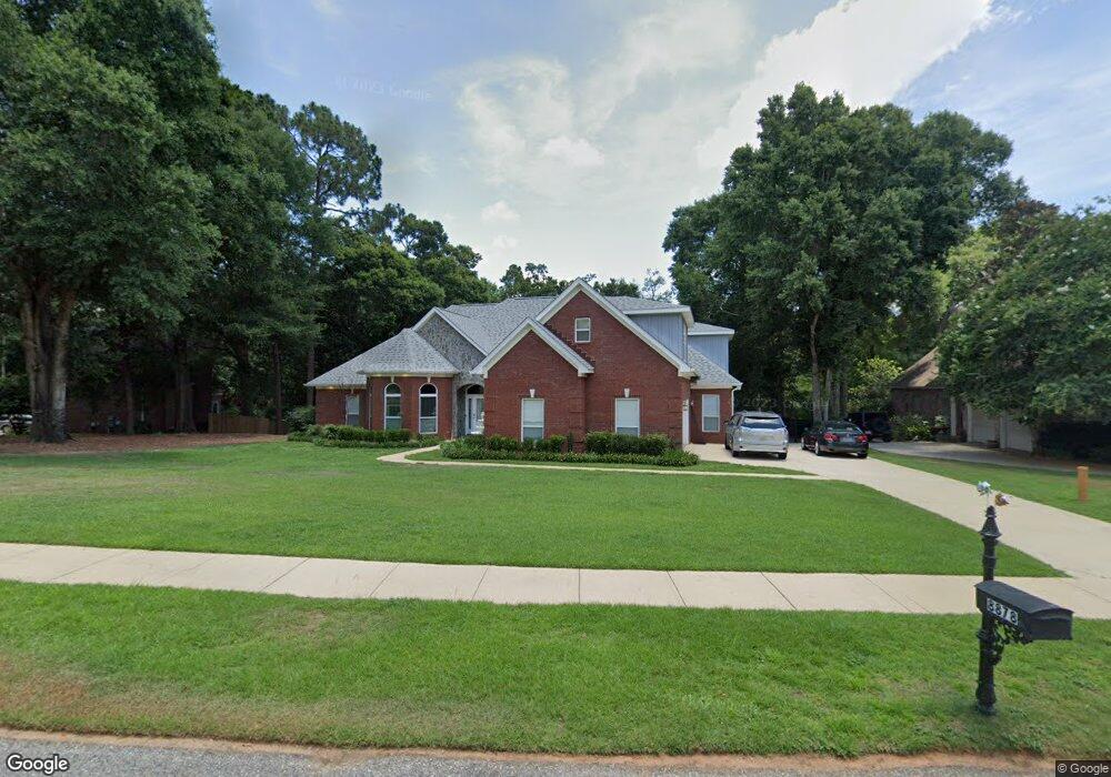 8878 Dawes Lake Rd S, Mobile, AL 36619 - photo 1