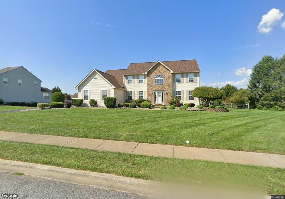 223 E Harvest Dr, New Castle, DE 19720 - photo 1