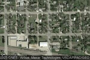 302 N 9th St, Olivia, MN 56277