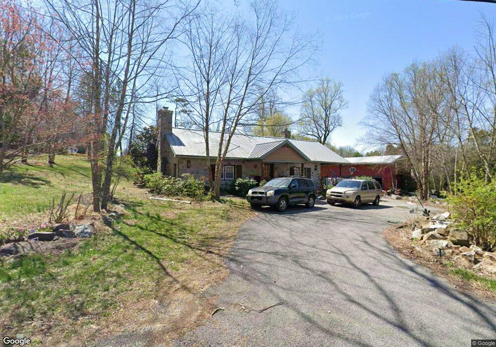 15 Hickory Ln, Temple, PA 19560 - photo 1