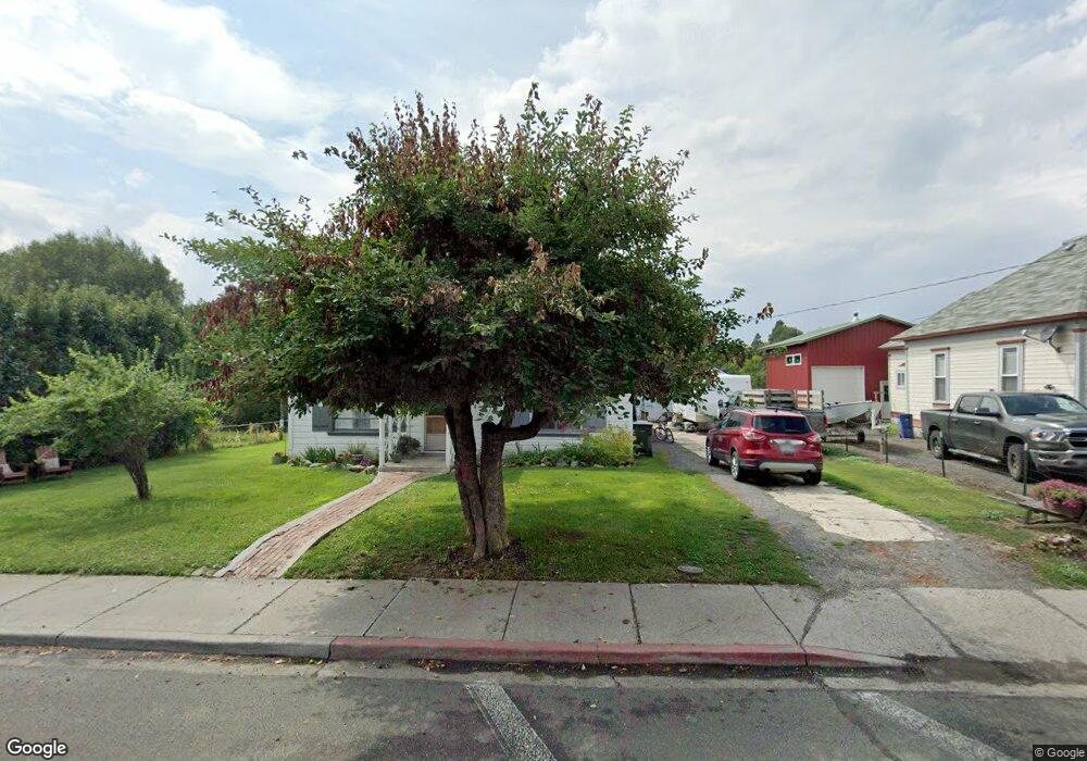 318 S Bridge St, Prairie City, OR 97869 - photo 1