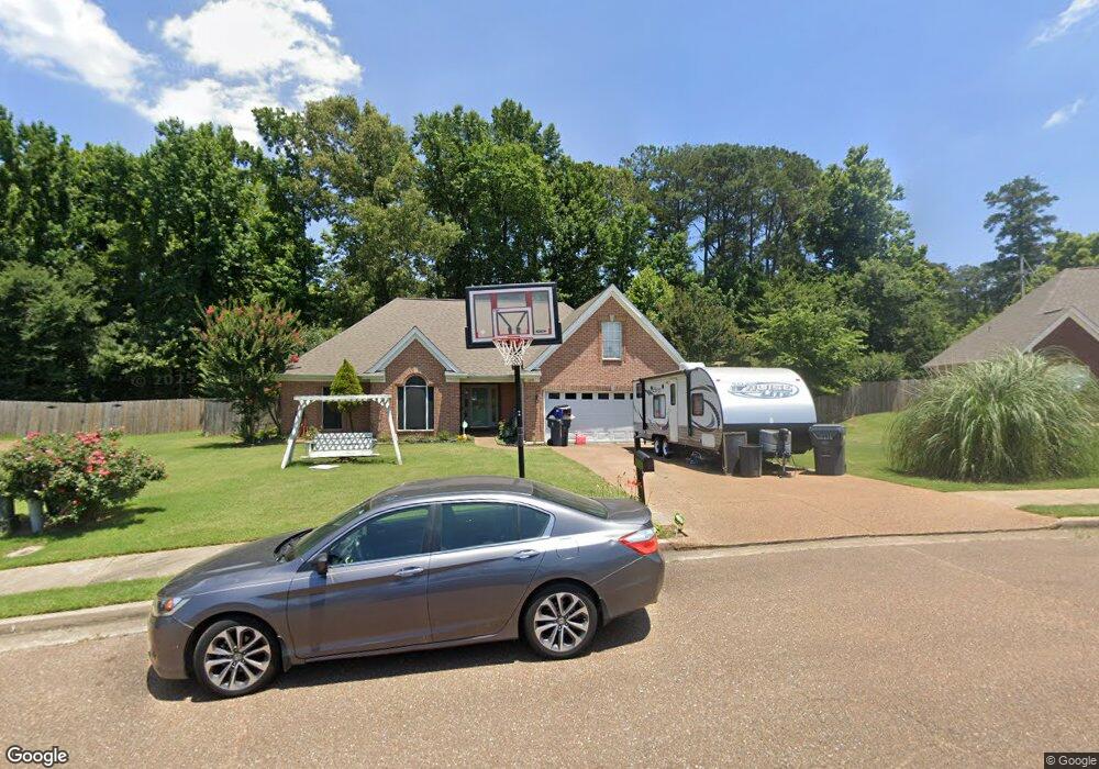 1058 Fawn Dr, Hernando, MS 38632 - photo 1