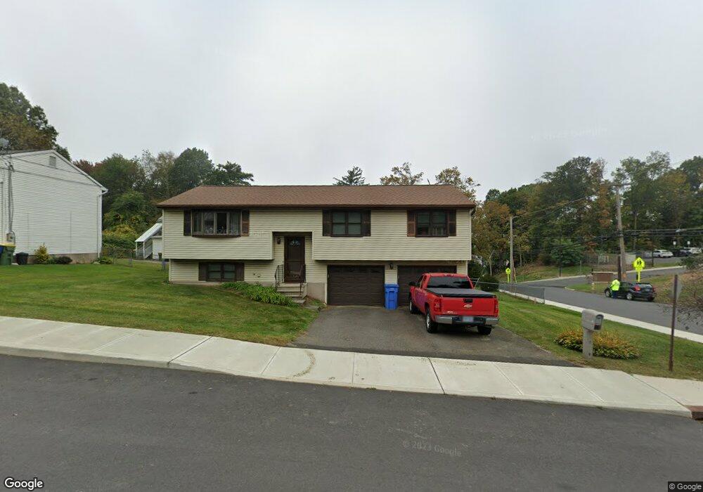 6 Dana Dr, Waterbury, CT 06706 - photo 1