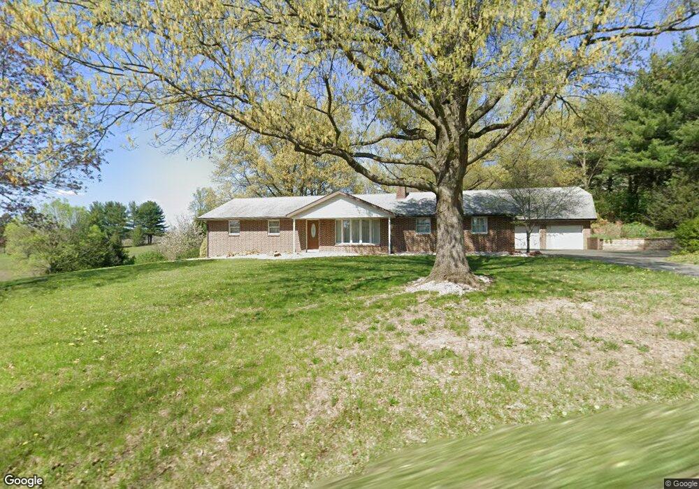 539 Scull Hill Loop Rd, Bernville, PA 19506 - photo 1