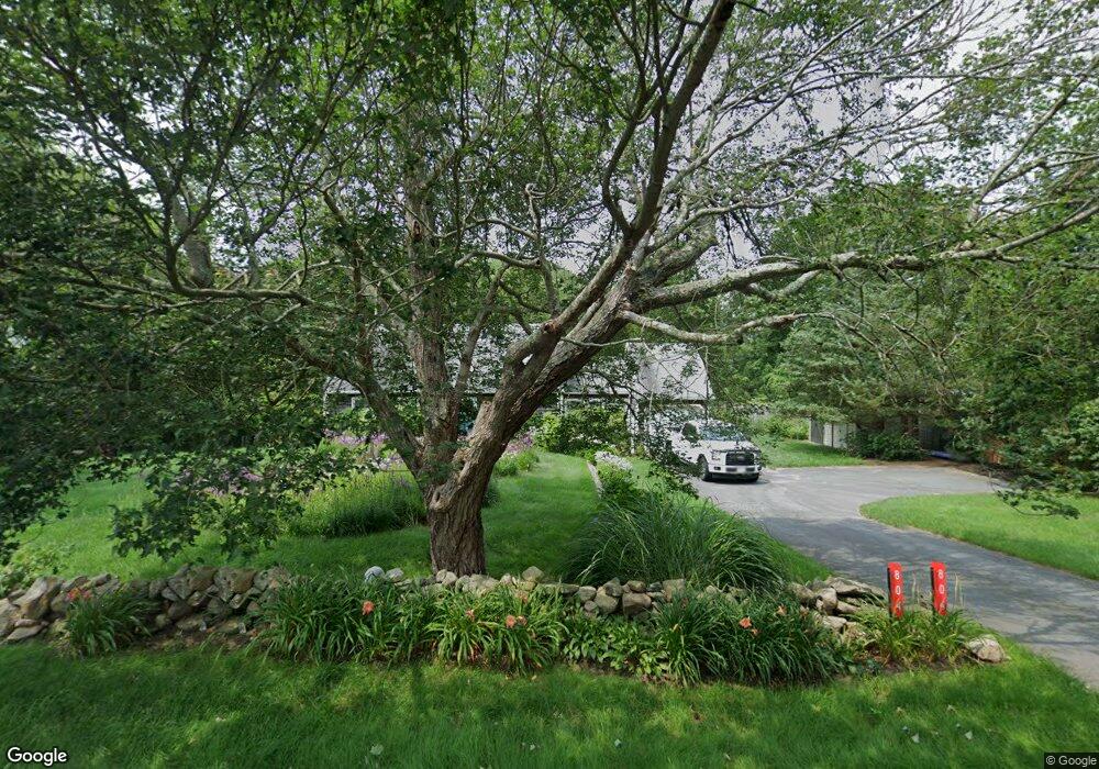 804 Smith Neck Rd, South Dartmouth, MA 02748 - photo 1