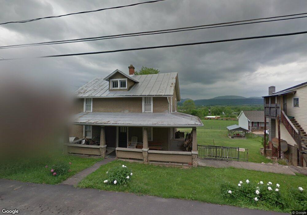 520 Winchester Ave, Moorefield, WV 26836 - photo 1