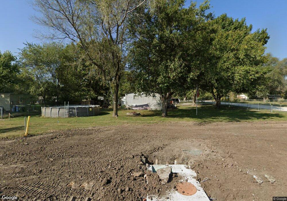 814 N Ward Rd, Raymore, MO 64083 - photo 1