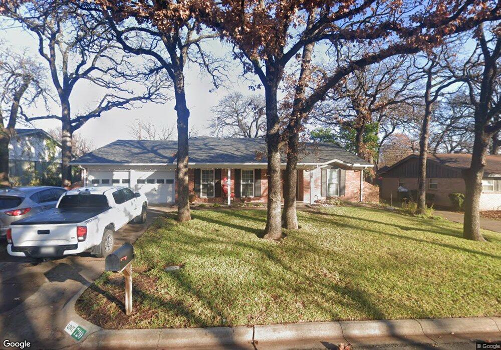 720 W Pleasantview Dr, Hurst, TX 76054 - photo 1