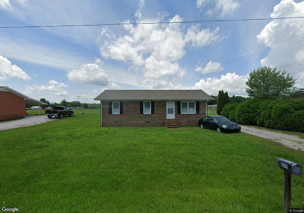 809 Sedgefield Ct, Manchester, TN 37355 - photo 1