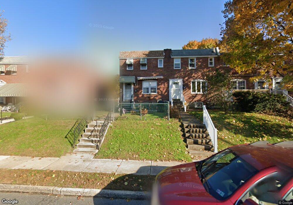 538 Jansen Ave, Essington, PA 19029 - photo 1