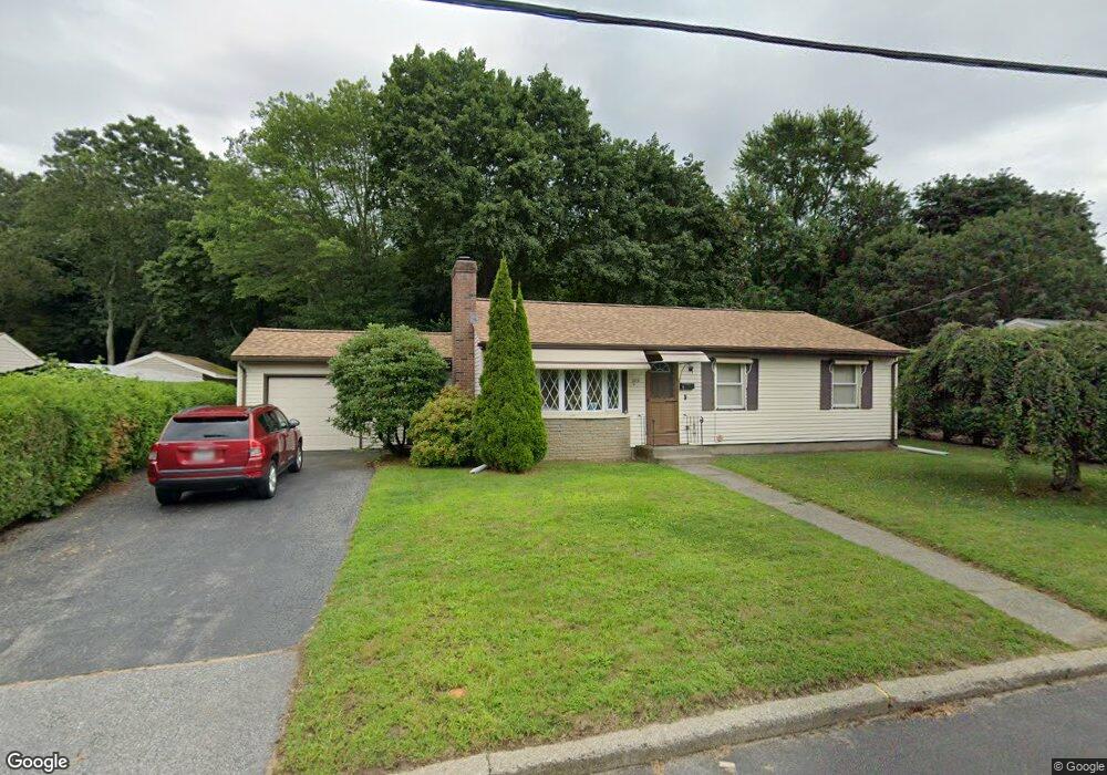 139 Halsey Rd, Woonsocket, RI 02895 - photo 1