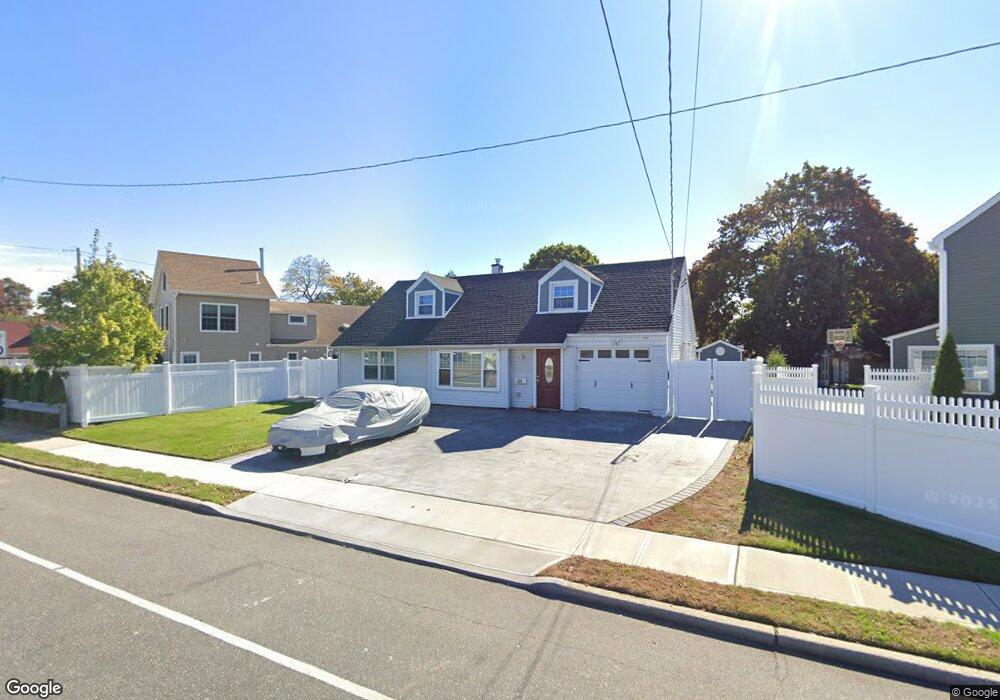 484 Foxhurst Rd, Baldwin, NY 11510 - photo 1