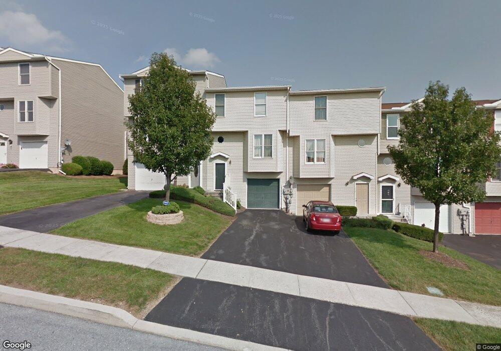 185 Chartwood Dr, Harrisburg, PA 17111 - photo 1