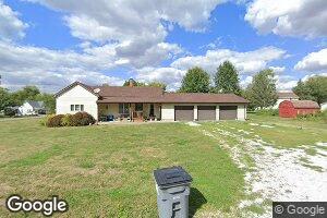 321 E Lewis St, Palmyra, IL 62674