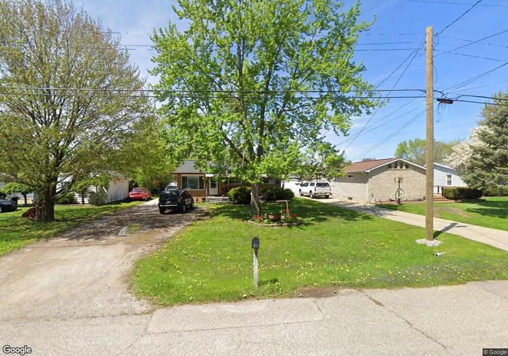 2054 Ainsworth St, Flint, MI 48532 - photo 1