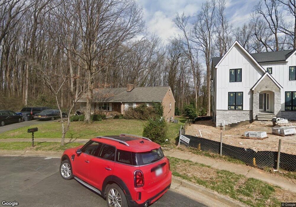 6644 Kirby Ct, Falls Church, VA 22043 - photo 1