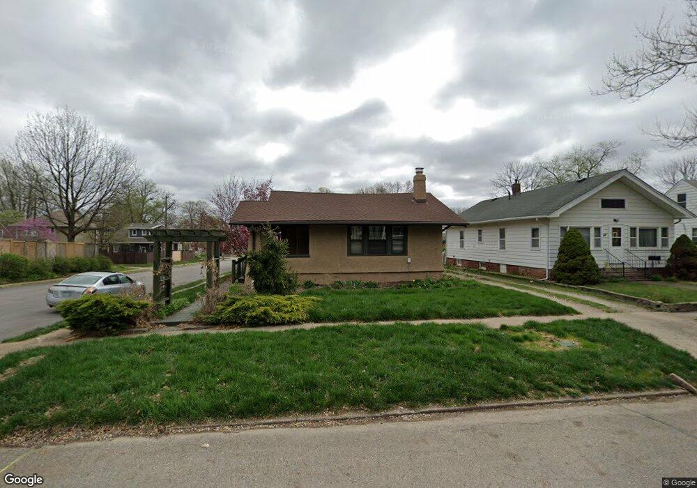 869 40th St, Des Moines, IA 50312 - photo 1