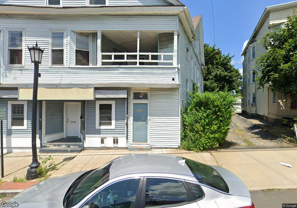 2352 Barnum Ave unit 4, Stratford, CT 06615 - photo 1