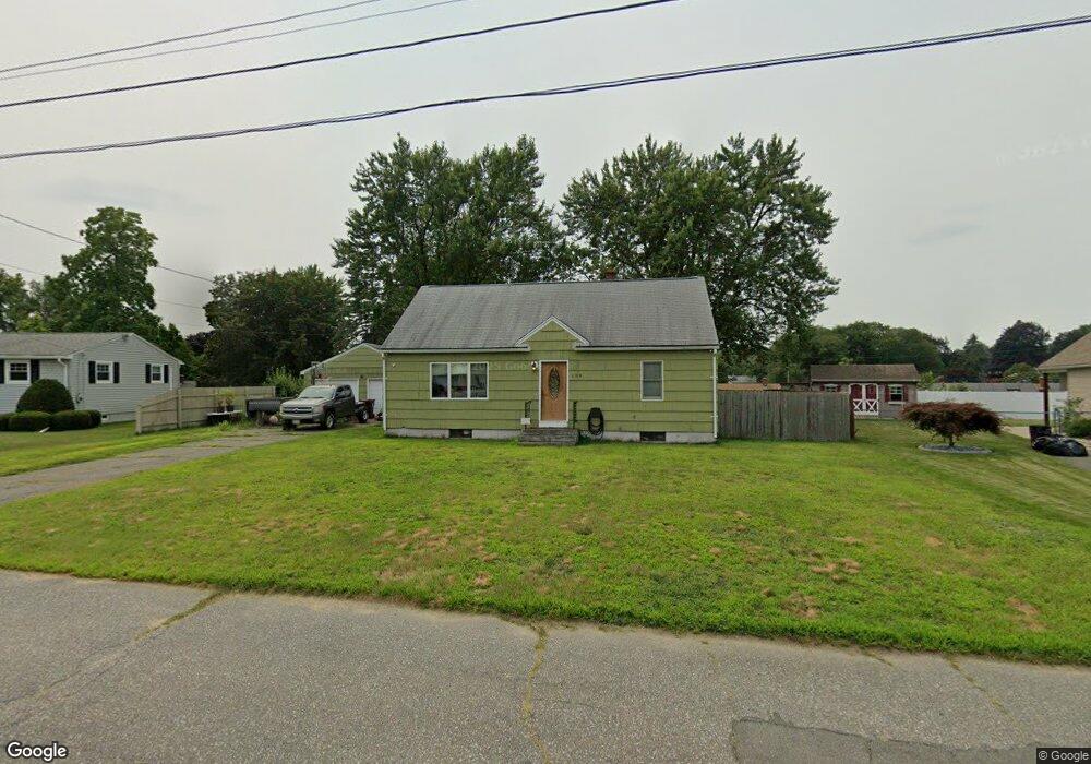 109 Bridle Path Cir, Ludlow, MA 01056 - photo 1