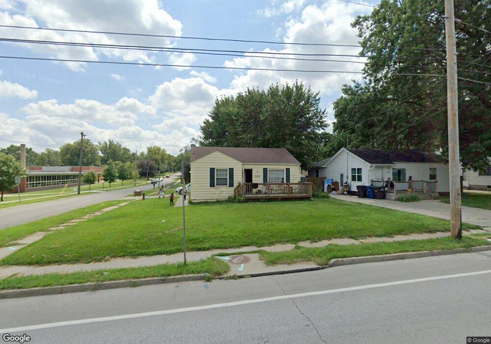 5200 Douglas Ave, Des Moines, IA 50310 - photo 1