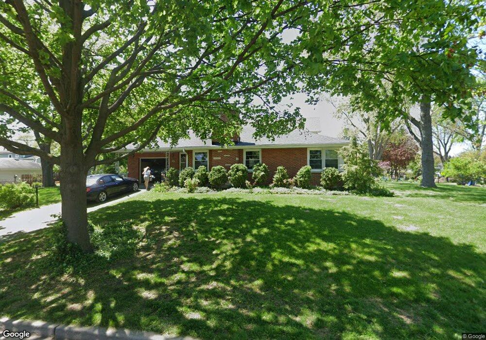 302 S Williston St, Wheaton, IL 60187 - photo 1