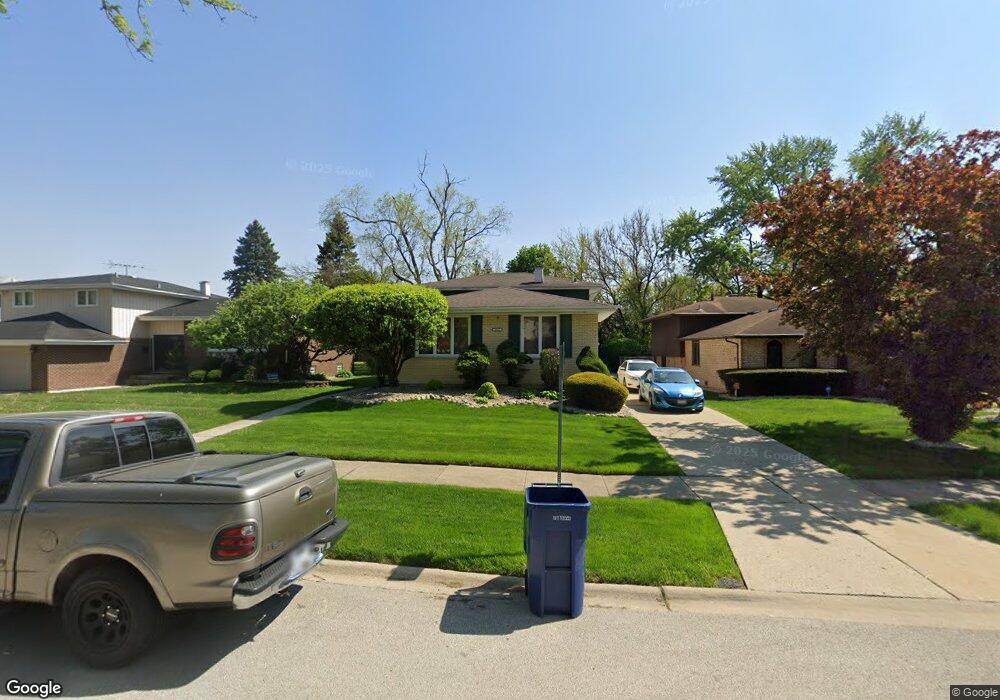 4319 Pinewood Ln, Matteson, IL 60443 - photo 1