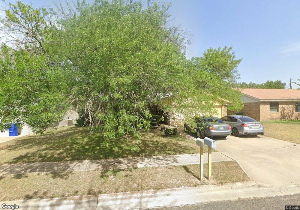 2011 Dennis St, Copperas Cove, TX 76522 - photo 1