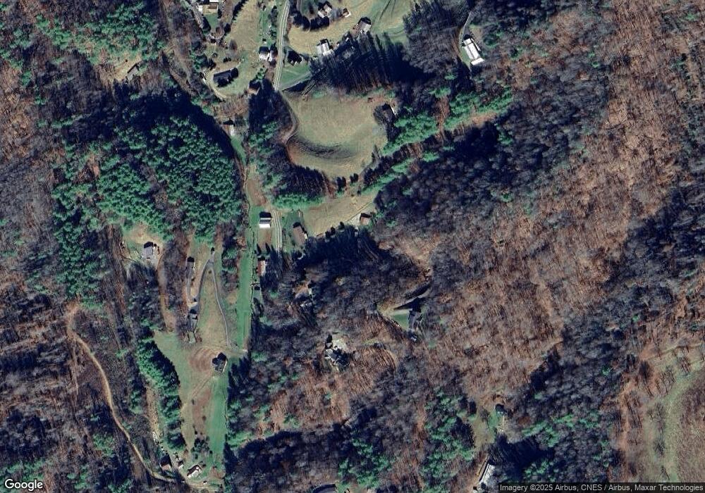 80 Beechwood Dr, Burnsville, NC 28714 - photo 1