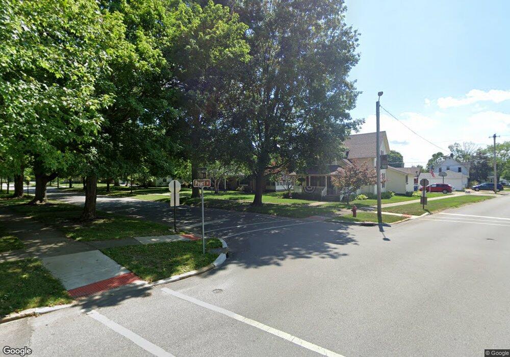 813 5th St, Covington, IN 47932 - photo 1