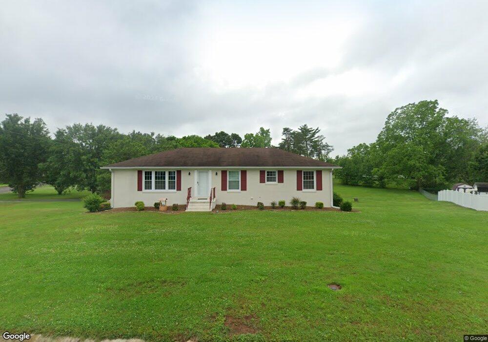 408 Dow Dr, Shelbyville, TN 37160 - photo 1
