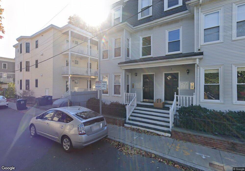 5 Locke St unit 2, Cambridge, MA 02140 - photo 1