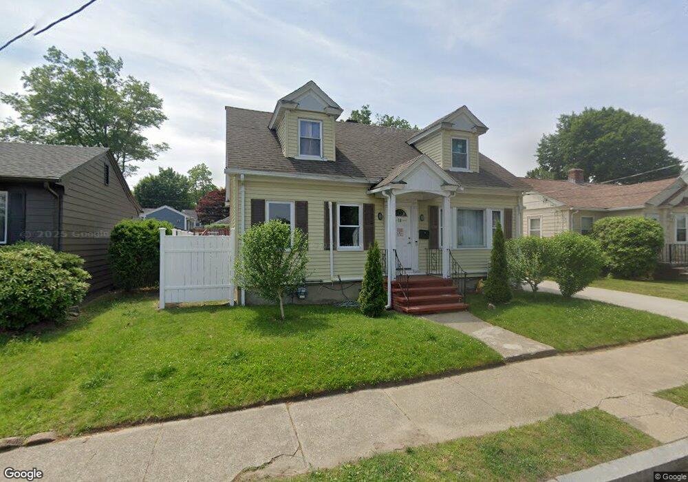10 Wanskuck Ave, Providence, RI 02904 - photo 1