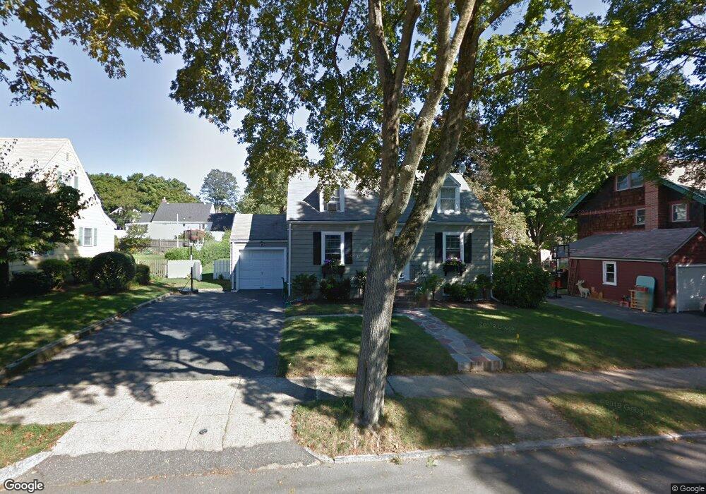64 Aborn Ave, Wakefield, MA 01880 - photo 1