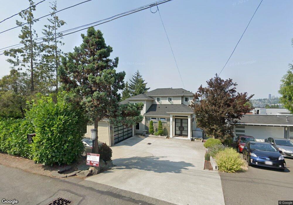 2427 W Mercer Way, Mercer Island, WA 98040 - photo 1