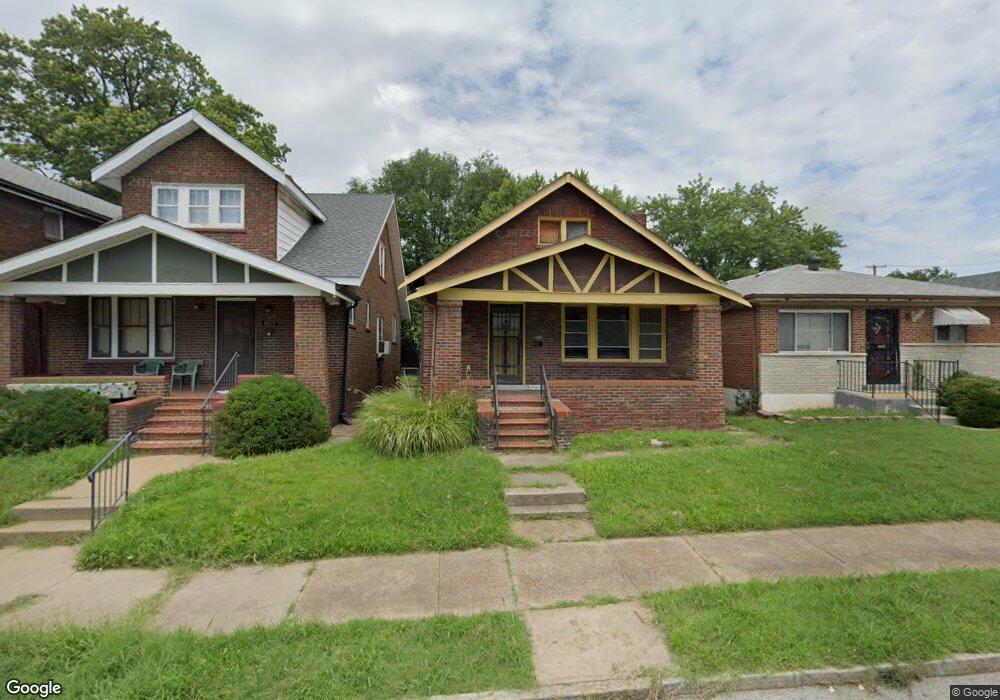 4611 Lee Ave, Saint Louis, MO 63115 - photo 1