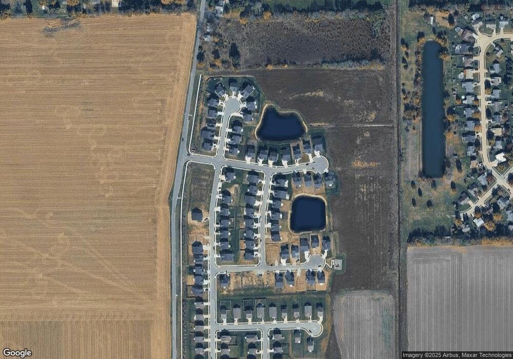 594 Carroll St, Whiteland, IN 46184 - photo 1